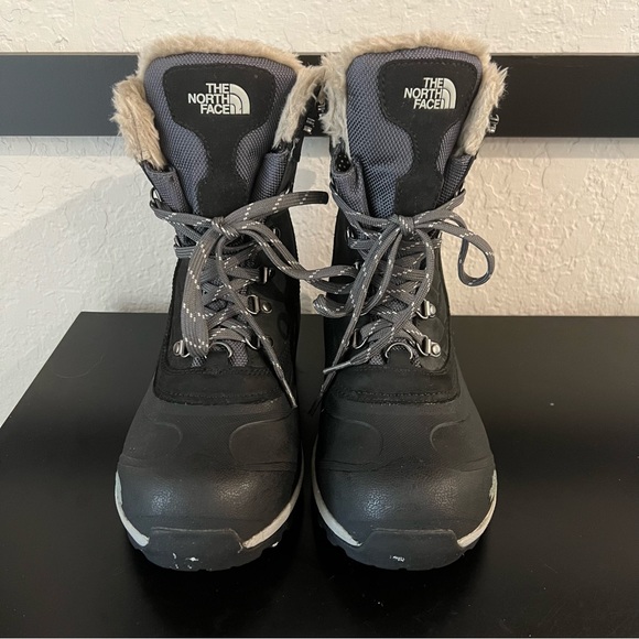 North Face Black Gray Chilkat 400 Cold Weather Hiker Boots - Picture 2 of 13